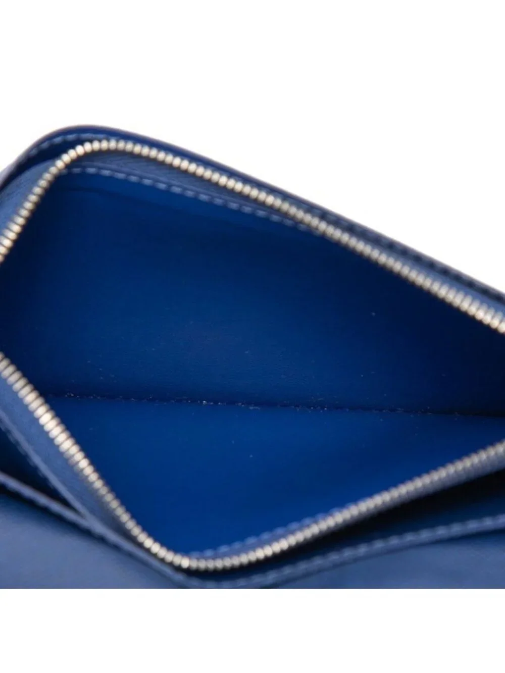 Louis Vuitton Monogram Brazza Wallet Cobalt Blue Taigarama